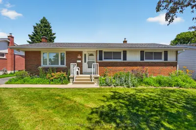 Detached in Kingston