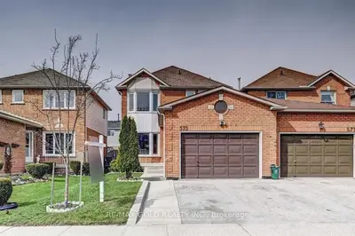 573 Burnett Avenue, Cambridge, On N1t 1m6