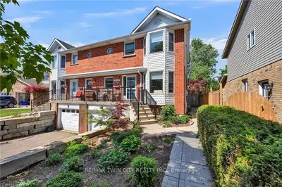 59 Burnham Court, Stratford, On N4z 1h2