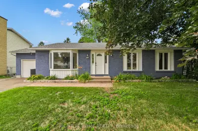 Detached in Barrhaven