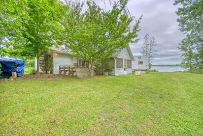 94 Willow Point Lane, Greater Napanee, On K7r 3k7