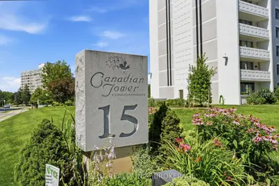 15 Towering Heights Boulevard 504, St. Catharines, On L2t 3g7