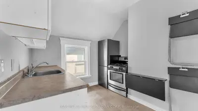118 Wharncliffe Road S, London South, On N6j 2k3