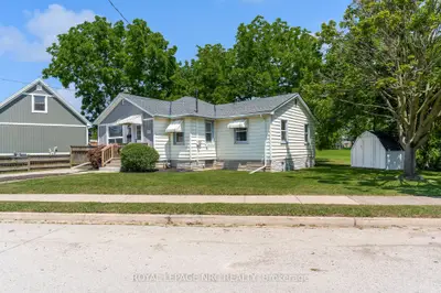 6069 Collins Drive, Niagara Falls, On L2g 2s3