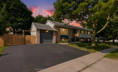 Detached in Cambridge