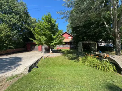 74431 Woodland Drive, Bluewater, On N0m 1g0