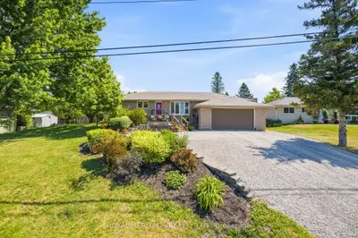2434 Wallbridge Loyalist Road, Quinte West, On K0k 2b0