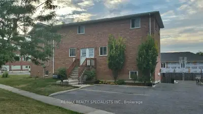 Triplex in St. Catharines