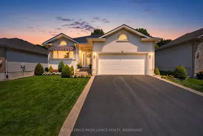 Detached in Kingston