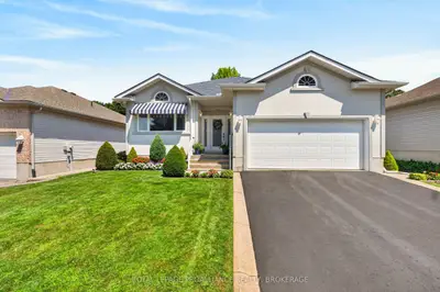 657 Roosevelt Drive, Kingston, On K7m 8t8
