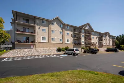 Condo Apartment in Thunder Bay