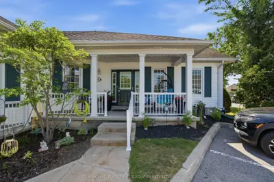 Common Element Condo in Cobourg