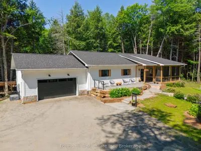 315 North Fox Lake Road W, Huntsville, On P1h 2j2