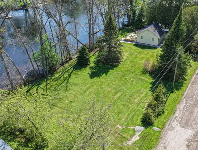 1079 Severn River Road, Gravenhurst, On P0e 1n0