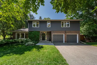 Detached in Waterloo
