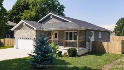 62 Victoria Boulevard, Huron East, On N0m 1l0