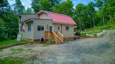 1427 Lewis Road, Frontenac, On K0h 2e0