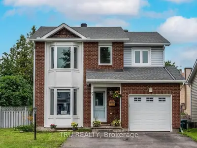 Detached in Barrhaven