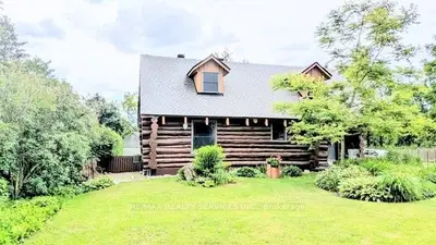 9 Orangeville Street, Erin, On N0b 1z0
