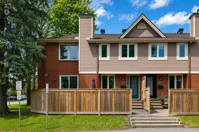 Condo Townhouse in Orleans - Cumberland and Area