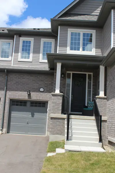 Att/Row/Townhouse in Erin