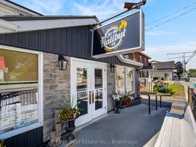 17 King Street E, Kawartha Lakes, On K0m 1a0