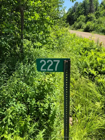 Vacant Land in Papineau-Cameron