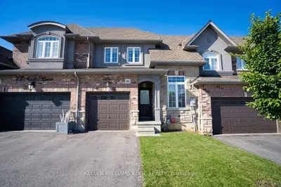 Att/Row/Townhouse in Hamilton