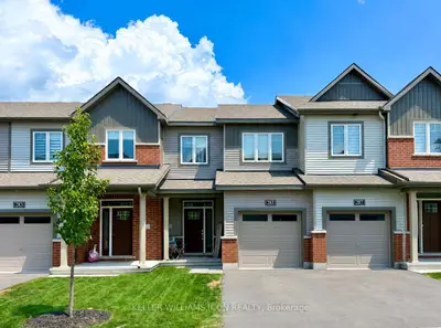 Att/Row/Townhouse in Kanata