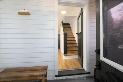 83 Moira Street E, Belleville, On K8p 2s3
