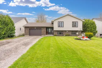 29 WELLINGTON Street, Newbury, ON N0L 1Z0