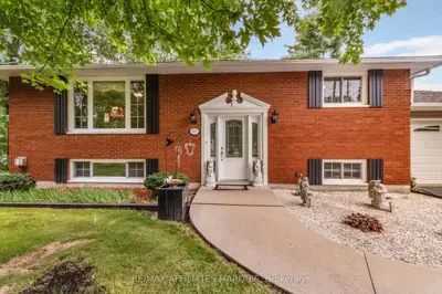 57 Golf Club Road, Rideau Lakes, On K7a 4s5