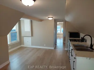 148 Gibson Avenue Loft, Hamilton, On L8l 6j8
