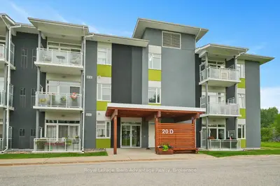 Condo Apartment in Parry Sound