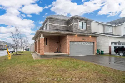 208 Alex Polowin Avenue, Barrhaven, On K2j 6e8