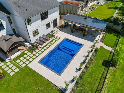 Detached in Fort Erie
