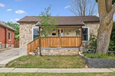 Detached in Guelph