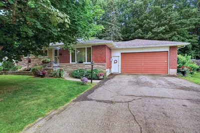 21 FAIRWAY Crescent, Brockville, ON K6V 3V1