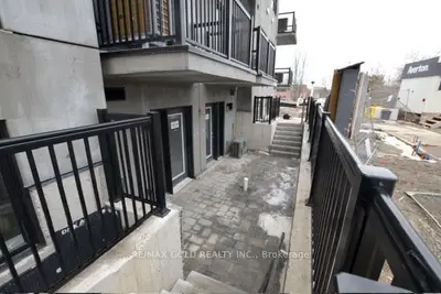 25 Palace Street P36, Kitchener, On N2e 0l2