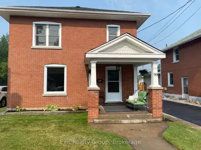 90 Byron Street, Quinte West, On K8v 2y2
