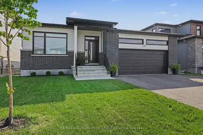 Detached in Kanata