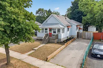 Detached in London East