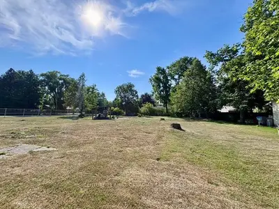 4 Park Crescent, Middlesex Centre, On N0m 2a0