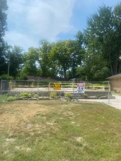 Vacant Land in London East