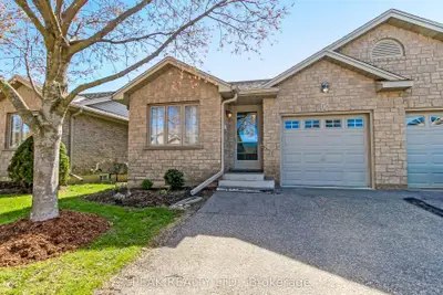 19 Hanlon Place 15, Brant, On N3l 4e7