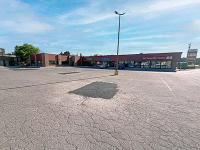 1326 Huron Street 1, London East, On N5v 2e2
