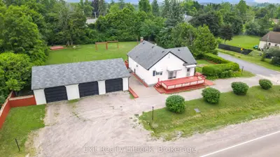 2 Edgewood Avenue, Douro-dummer, On K9l 1v5