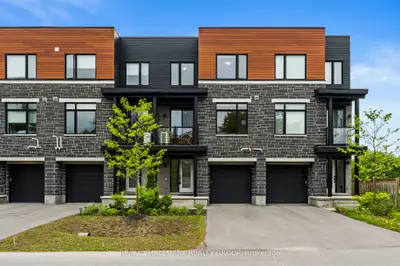 43 Bachman Terrace, Kanata, On K2l 1w2