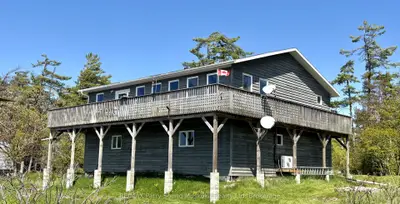 16 B55 Island, The Archipelago, On P0c 1h0