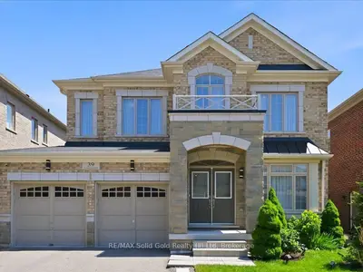 39 Avanti Crescent, Hamilton, On L8b 1w7